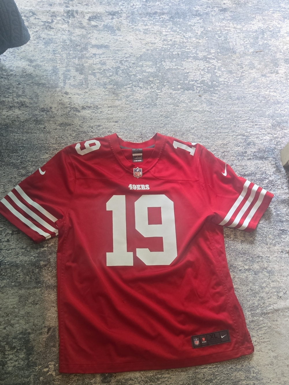 Nike Red and White #19 Deebo Samuel 49ers Football Jersey